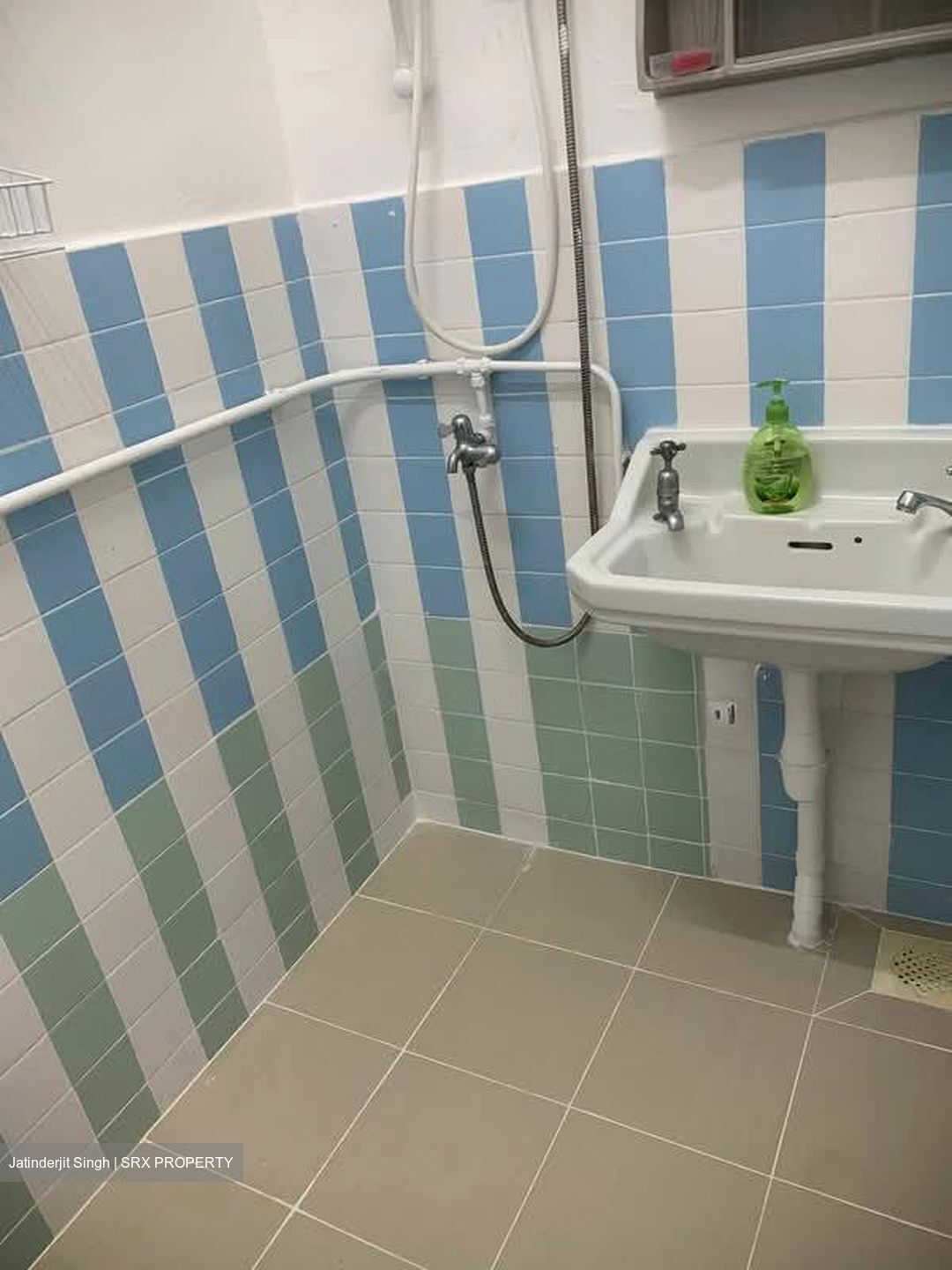Fuyong Estate (D23), Terrace #560988851